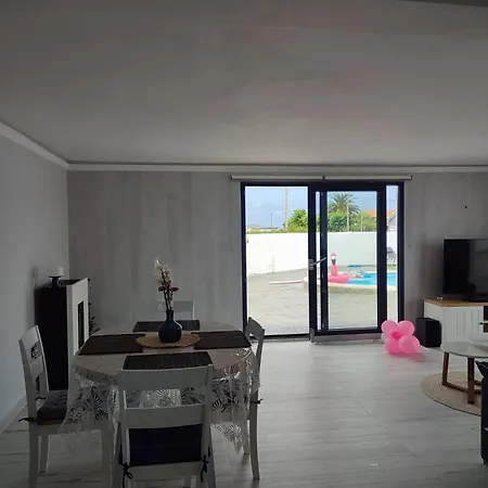 別荘 O Barco De Coto バレイロス